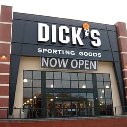 DICK'S Sporting Goods
