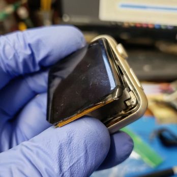 Chiara Cellular - Apple watch in for screen replacement - Mobile Phones Near Me - Gardena, California