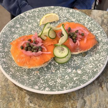 Tommy Café - Lox on bagel - Coffee & Tea Near Me - Montreal, Quebec Tommy Café - Lox on bagel - Coffee & Tea Near Me - Montreal, Quebec