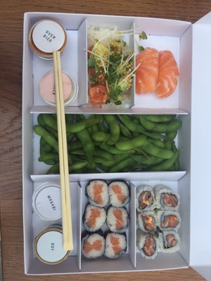 DK Sushi by null