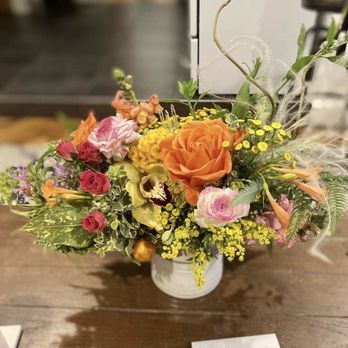 The Perfect Petal - Sunday Brunch Arrangement - Florists Near Me - Denver, Colorado The Perfect Petal - Sunday Brunch Arrangement - Florists Near Me - Denver, Colorado