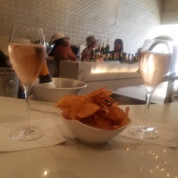 SIGH - Champagne Bars Near Me - Sonoma, California