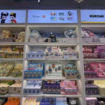 Miniso Friends - Accessories Near Me - Honolulu, Hawaii