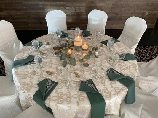 Ferrante's Lakeview by null