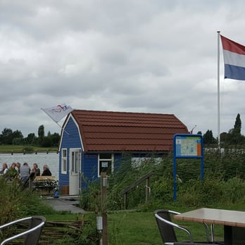 Restaurant Uit & Meer - Modern European Near Me - Weesp, New Hampshire