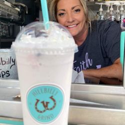 Hillbilly Grind - Tammy serving up the Lemon Freeze.
