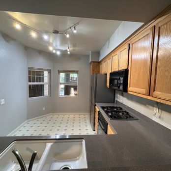 Prime Design & Build - Kitchen Before - General Contractors Near Me