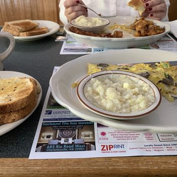 Tip Top Restaurant - Gritttsssss..Yum - Diners Near Me - Charlottesville, Virginia