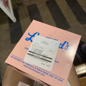 Leonard's Bakery - 6 malasadas - Bakeries Near Me - Honolulu, Hawaii Leonard's Bakery - 6 malasadas - Bakeries Near Me - Honolulu, Hawaii