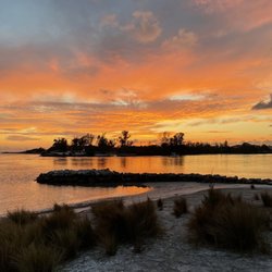 Tiki Boat and Floats - Sunset at Snake Island.