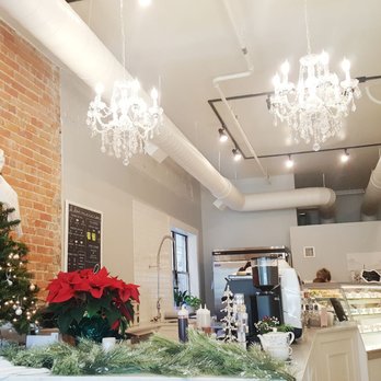 Le Bon Macaron - Winter wonderland decor! - Coffee & Tea Near Me - Ann Arbor, Michigan Le Bon Macaron - Winter wonderland decor! - Coffee & Tea Near Me - Ann Arbor, Michigan