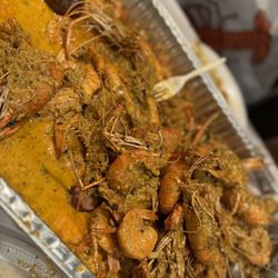Crab King Cajun Boil & Bar - Seasoned Corn Shrimp Head ON Shrimp Head Off Mussel Green