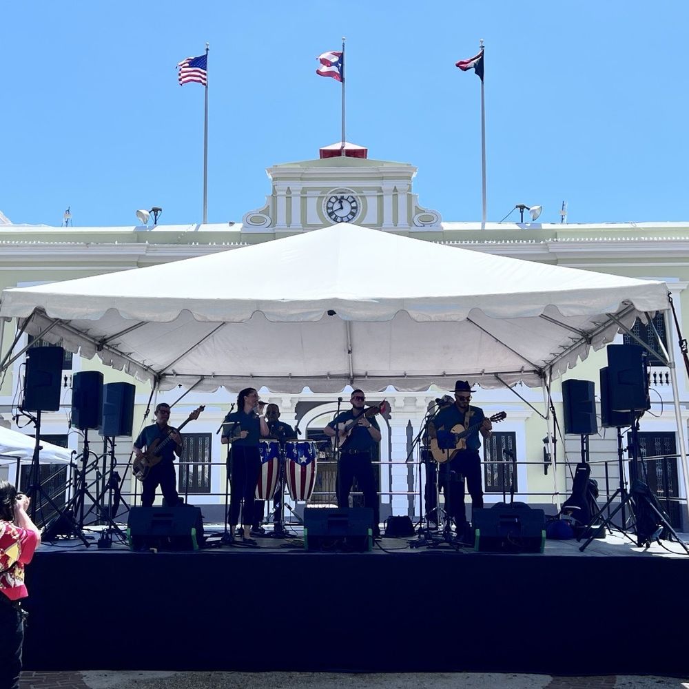 Plaza Luis Muñoz Rivera - Landmarks & Historical Buildings Near Me - Ponce, Puerto Rico
