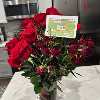AZ Florist - Az Florist delivers wilted and undersized roses for a hefty price tag. Not worth the money at all. - Florists Near Me - Phoenix, Arizona AZ Florist - Az Florist delivers wilted and undersized roses for a hefty price tag. Not worth the money at all. - Florists Near Me - Phoenix, Arizona