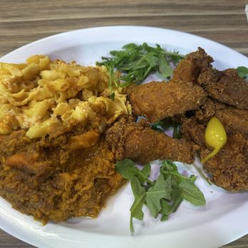 Cea-Lo L.A - Chicken Wingette Dinner (6pcs w/2 side) Baked Macaroni & Cheese Candied Yams - New American Near Me - Sherman Oaks, California