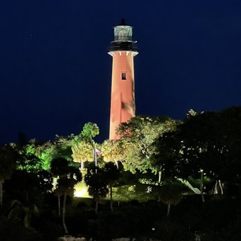 U-Tiki Beach - The light house - Seafood Near Me - Jupiter, Florida U-Tiki Beach - The light house - Seafood Near Me - Jupiter, Florida