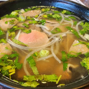 Pho 16 Express - P9 - Steak, brisket and meatball (Pho tai nam bo vien) - Vietnamese Near Me - Orlando, Florida