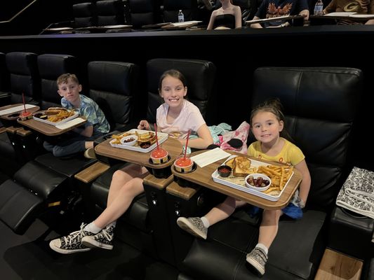 Harkins Lake Pleasant CINÉGRILL by null