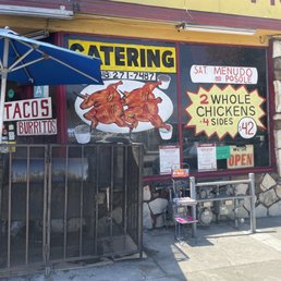 Exterior photo of El Pollo Pio Pio - Tujunga, California Exterior photo of El Pollo Pio Pio - Tujunga, California