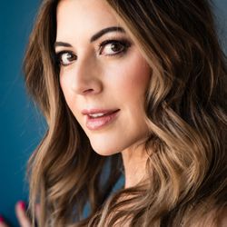 Be Gorgeous Salon - Hi! Welcome to Be Gorgeous Salon! I am Christine Alleman, owner and stylist. I can't wait to see you.