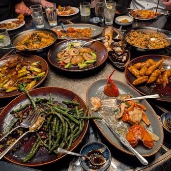 Mott 32 - Course 3? Family style meal - Chinese Near Me - Las Vegas, Nevada