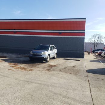 Autozone - Parking lot - Auto Parts & Supplies Near Me - Suffolk, Virginia Autozone - Parking lot - Auto Parts & Supplies Near Me - Suffolk, Virginia