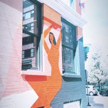 Nomad Chicago - Cafes Near Me - Chicago, Illinois