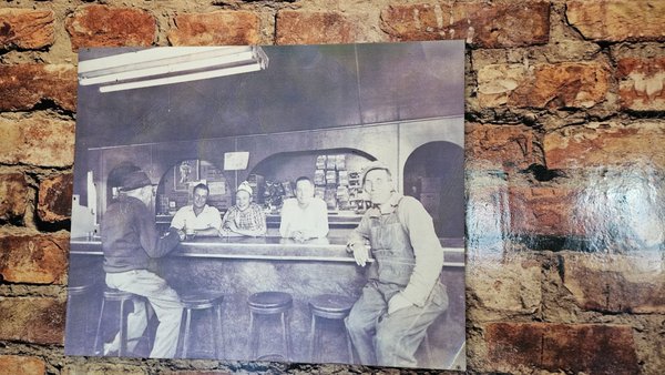Rosedale Bar-B-Q by null