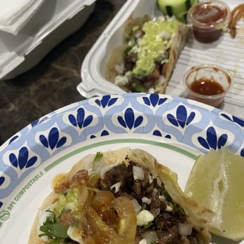 Asadero Mexicali - Asada taco de harina con todo (Steak taco with flour tortilla) - Tacos Near Me - Oxnard, California