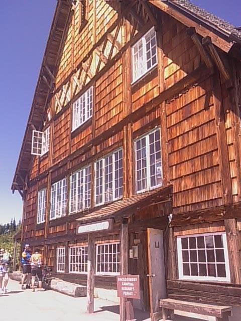 Sunrise Day Lodge Logo