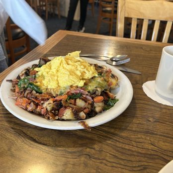 Red Apple Cafe - Egg potato mash - Breakfast & Brunch Near Me - Watsonville, California