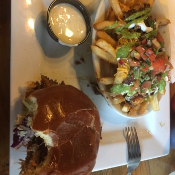 The Pan - Smoke pulled pork sandwich. - Pizza Near Me - Gardena, California The Pan - Smoke pulled pork sandwich. - Pizza Near Me - Gardena, California