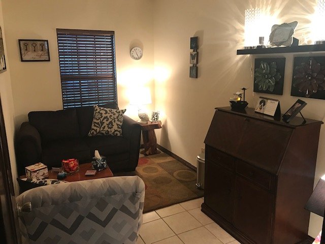 Free your mind therapy services - grief counselor in Pensacola, FL