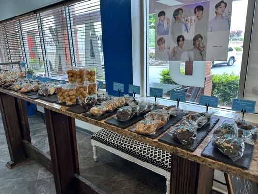 Soon's Bakery by null