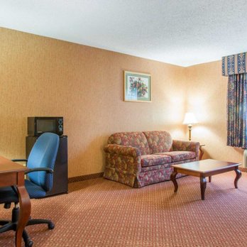 Quality Inn & Suites - Hotels Near Me - Meriden, Connecticut Quality Inn & Suites - Hotels Near Me - Meriden, Connecticut