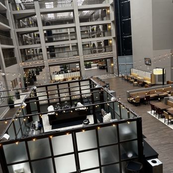 Embassy Suites by Hilton Seattle Bellevue - Breakfast bar/ Dining area - Hotels Near Me - Bellevue, Washington Embassy Suites by Hilton Seattle Bellevue - Breakfast bar/ Dining area - Hotels Near Me - Bellevue, Washington