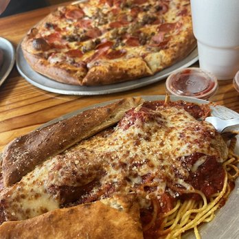 Constantino's - Spaghetti and meatball, meat lover pizza - Pizza Near Me - Somerset, Texas Constantino's - Spaghetti and meatball, meat lover pizza - Pizza Near Me - Somerset, Texas