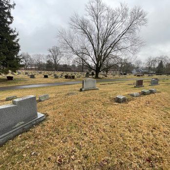 Marion Cemetery & Monuments - Funeral Services & Cemeteries Near Me - Marion, Ohio Marion Cemetery & Monuments - Funeral Services & Cemeteries Near Me - Marion, Ohio