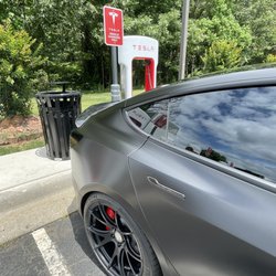 Tesla Supercharger - Supercharger