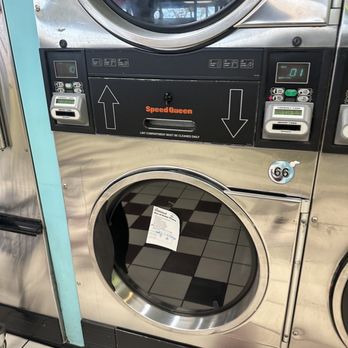 Bubbleland On Western - Laundromat Near Me - Chicago, Illinois Bubbleland On Western - Laundromat Near Me - Chicago, Illinois