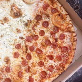 LOCAL PIE - Half Pepperoni Pie and half Say Cheese (IG// foodsmiami) - Pizza Near Me - Miami, Florida LOCAL PIE - Half Pepperoni Pie and half Say Cheese (IG// foodsmiami) - Pizza Near Me - Miami, Florida