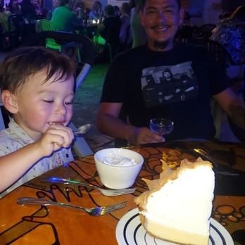 Blue Heaven - Ice cream and complimentary key lime pie (it was our anniversary) - Breakfast & Brunch Near Me - Key West, Florida