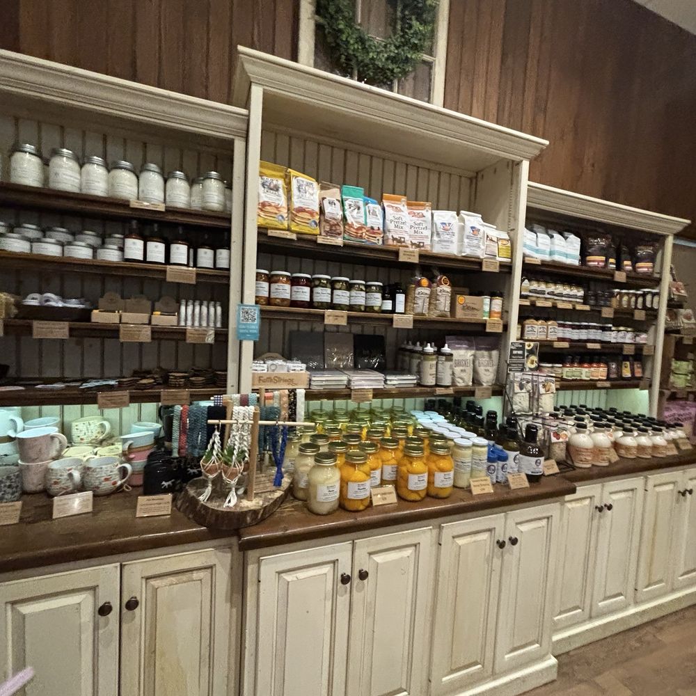 Fox Meadows Creamery - Ice Cream & Frozen Yogurt Near Me - Ephrata, Pennsylvania Fox Meadows Creamery - Ice Cream & Frozen Yogurt Near Me - Ephrata, Pennsylvania