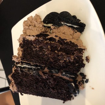 El Coffee Cozumel - Oreo chocolate cake - Cafeteria Near Me - Cozumel, ROO