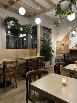Honō Izakaya by null