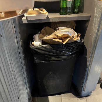 Chipotle Mexican Grill - Overflow - Mexican Near Me - Farmingdale, New York Chipotle Mexican Grill - Overflow - Mexican Near Me - Farmingdale, New York
