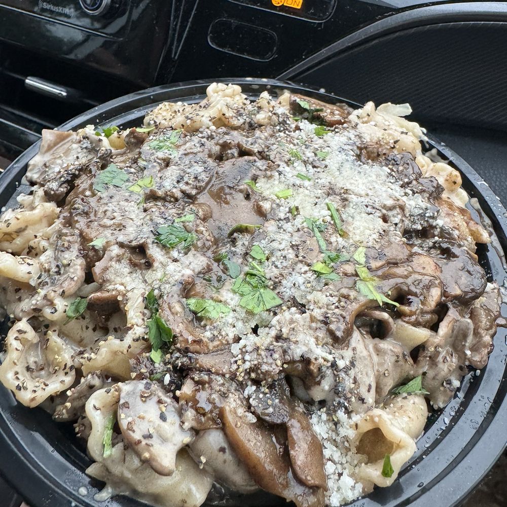 Pasta Galifi - Pasta ai Porcini So many porcini! Yum! - Italian Near Me - Goodlettsville, Tennessee Pasta Galifi - Pasta ai Porcini So many porcini! Yum! - Italian Near Me - Goodlettsville, Tennessee