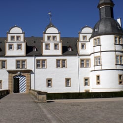 Gymnasium Schloss Neuhaus