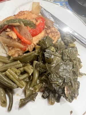 Marlos Cocktail Lounge by null