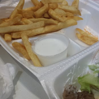 Pyramids Cafe - Mediterranean Near Me - Nashville, Tennessee
